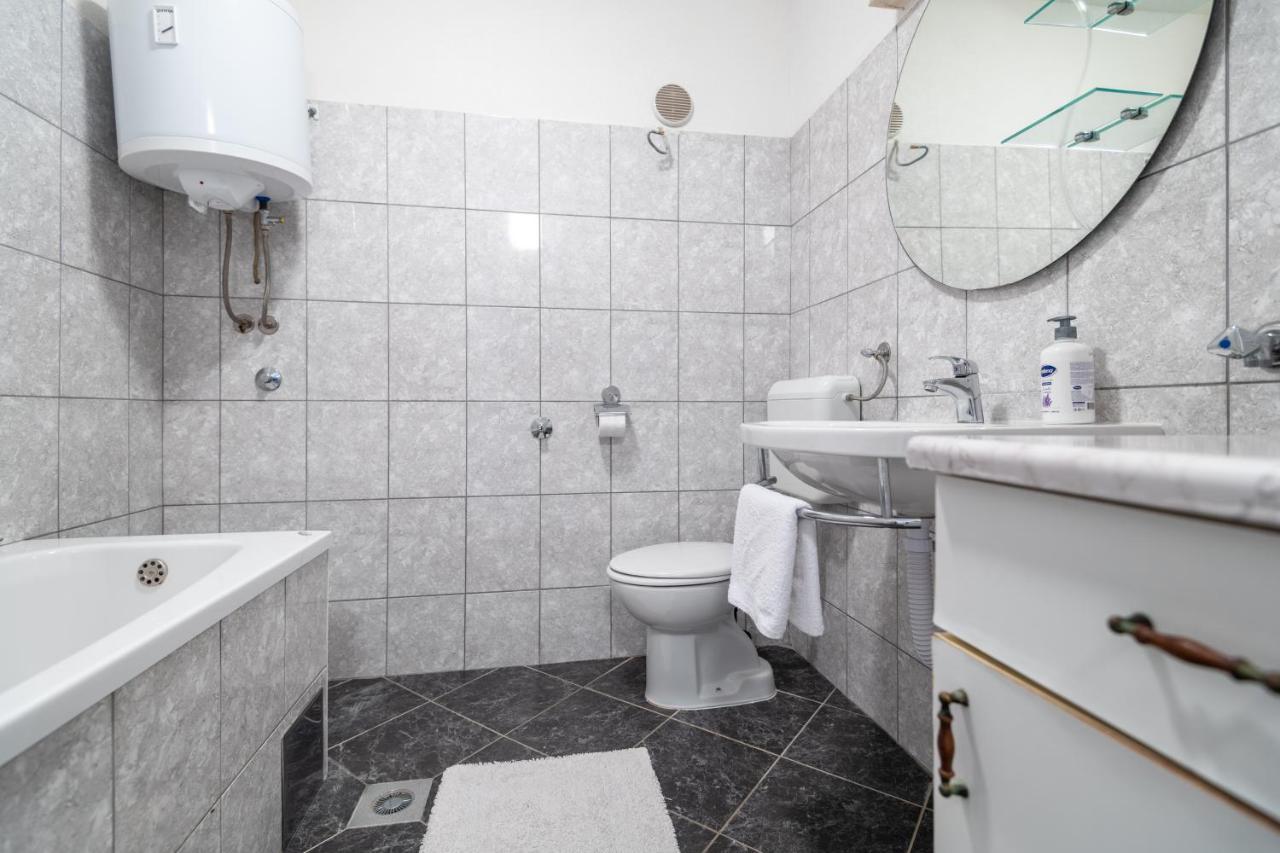 Apartman Vito Neum Εξωτερικό φωτογραφία
