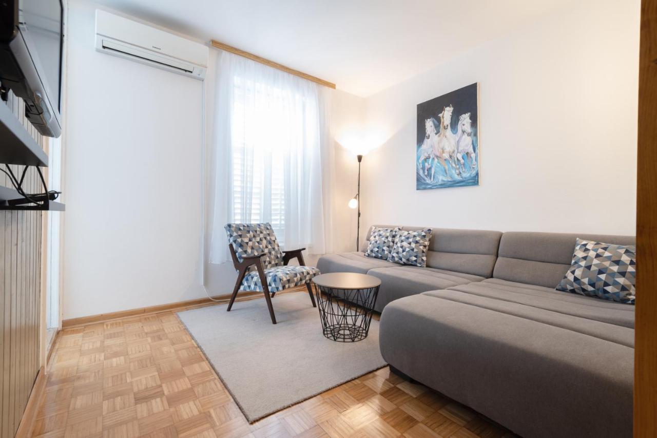 Apartman Vito Neum Εξωτερικό φωτογραφία