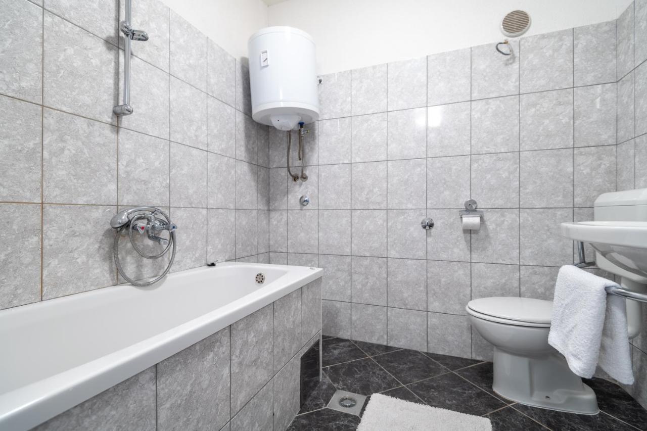 Apartman Vito Neum Εξωτερικό φωτογραφία